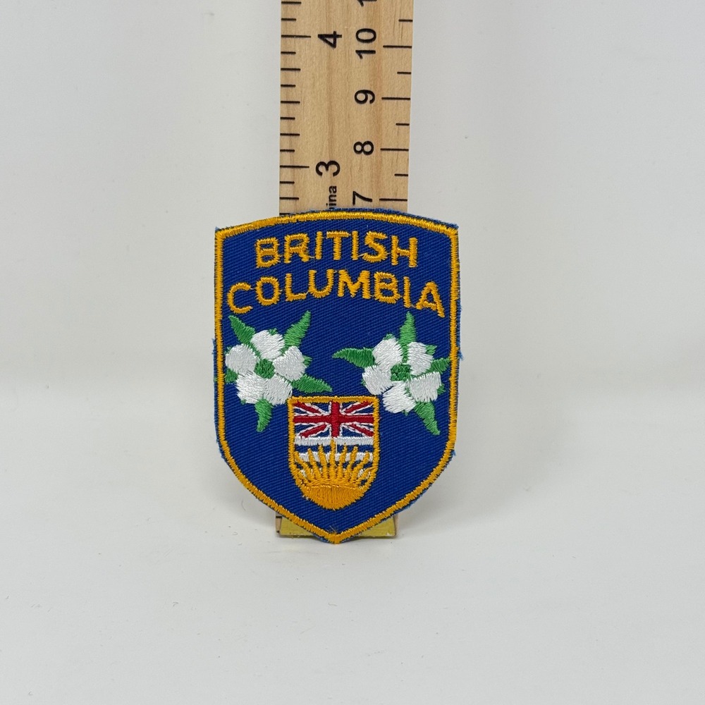 British Columbia Canada Souvenir Embroidered Patch Shield Dogwood Crest Blue